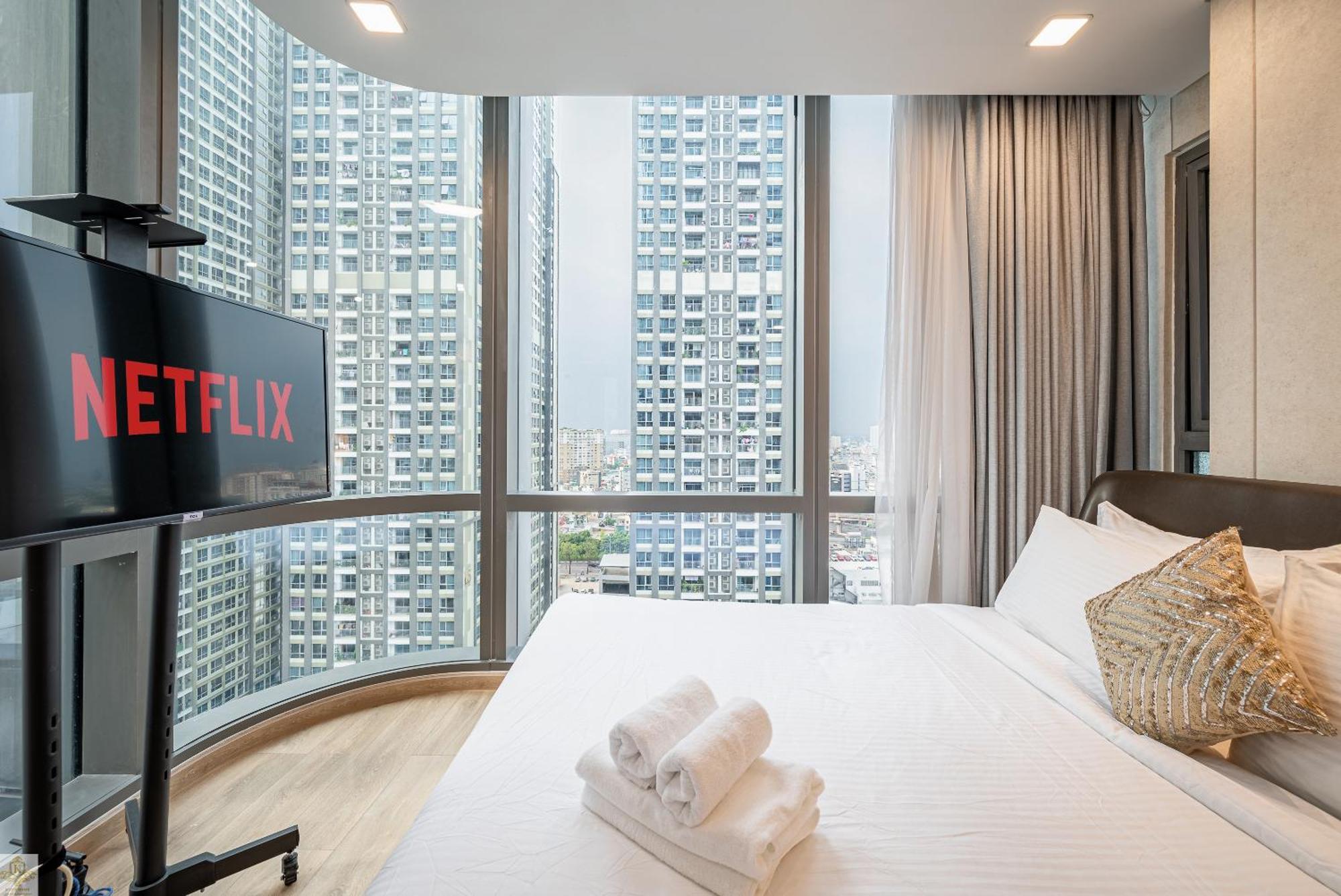 Landmark 81 Condotel Suite